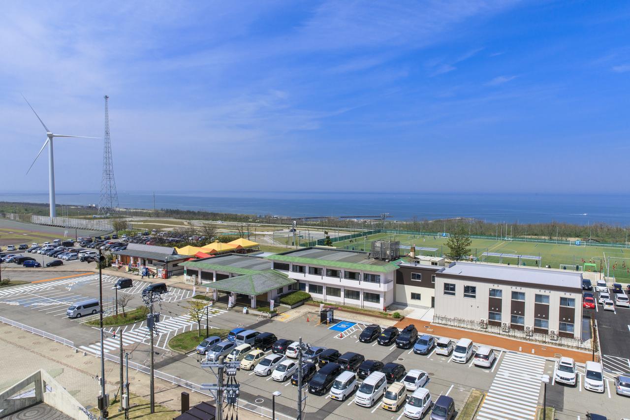 Uchinadamachi Cycling Terminal Hotel Buitenkant foto